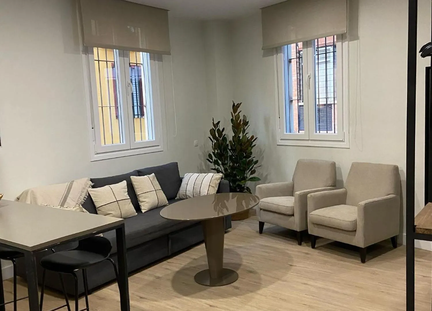 Lira Sevilla Urban Апартаменты Севилья